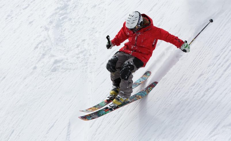 skiing